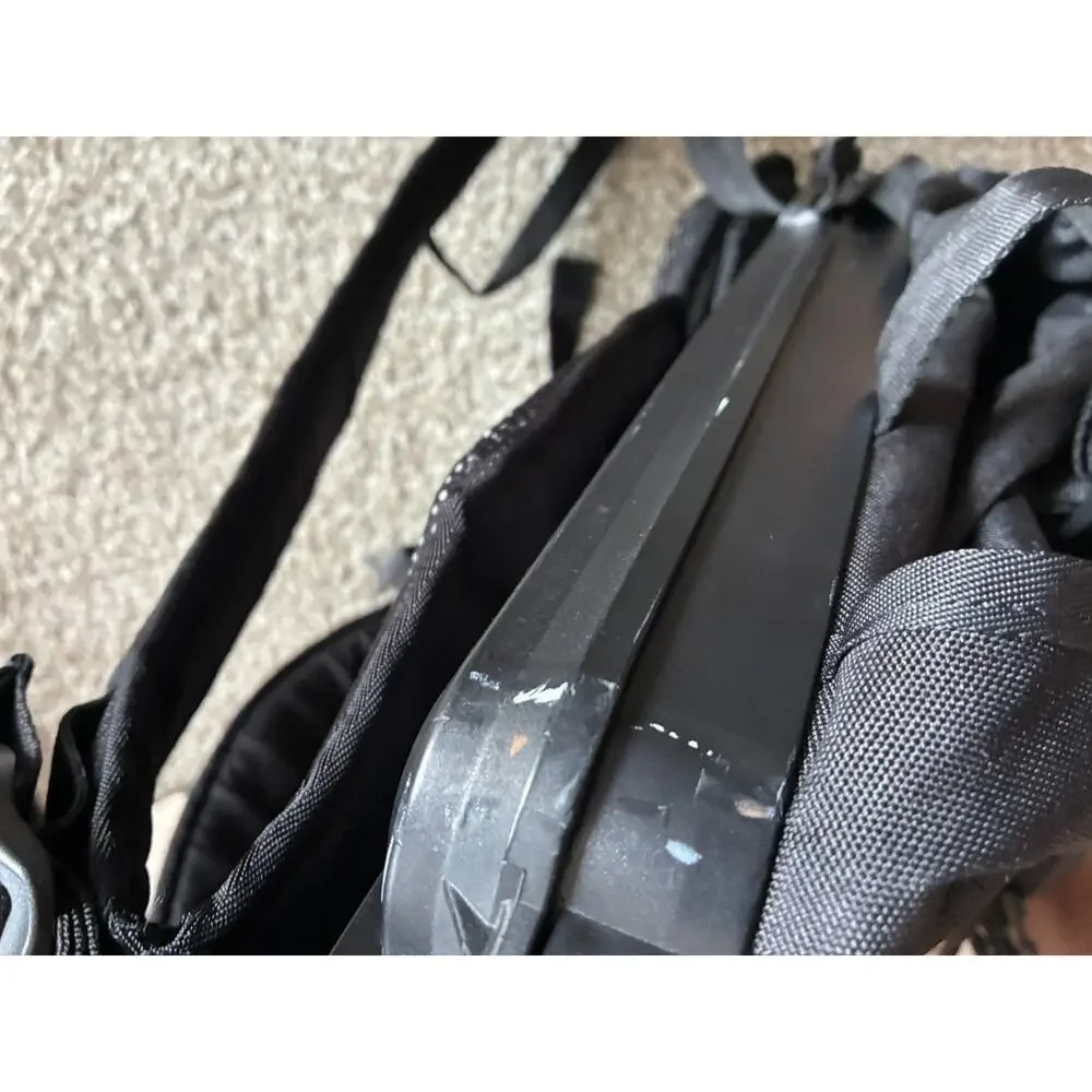 Pelican S100 25L Sport Elite Laptop Backpack, Black 9”x11.5”x18” Used